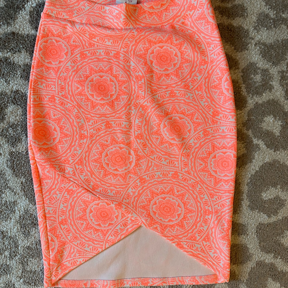 NWT - Neon pink pencil skirt